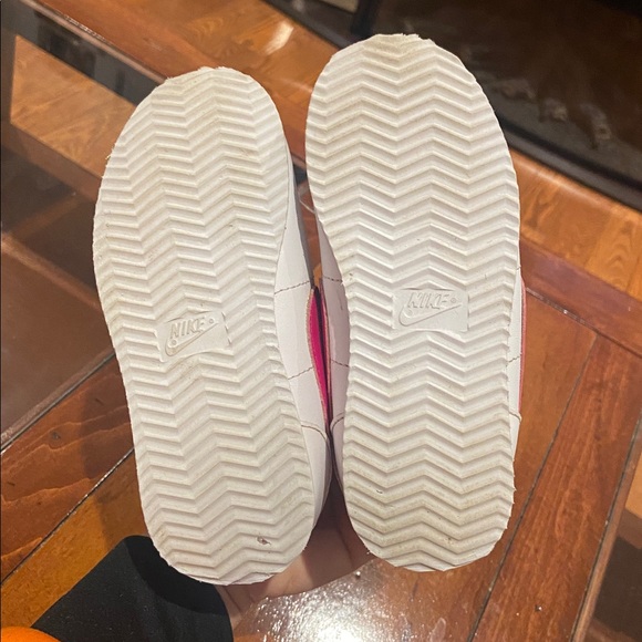 Nike Cortez Pink - Picture 3 of 4